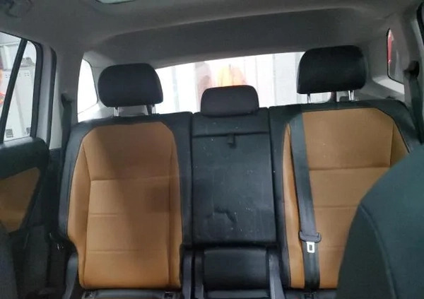 Volkswagen Tiguan cena 60000 przebieg: 80724, rok produkcji 2019 z Ogrodzieniec małe 92
